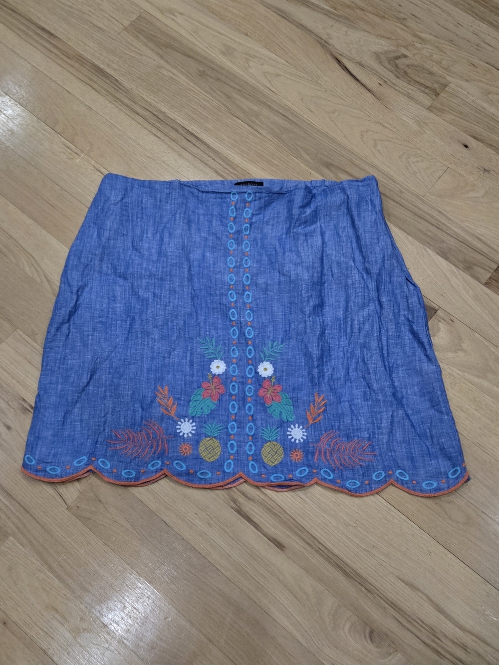 Talbots Blue Embroidered Scalloped Hem Mini Skirt Size 20W